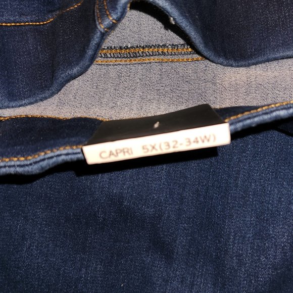 Women's Sag Harbor Capris - Size 5X NWT - Finished Hem - Picture 6 of 7